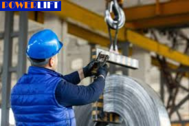 فحص معدات الرفع في مواقع العمل في مصر